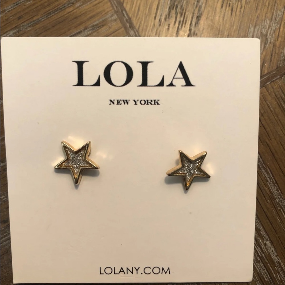 Lola star earrings